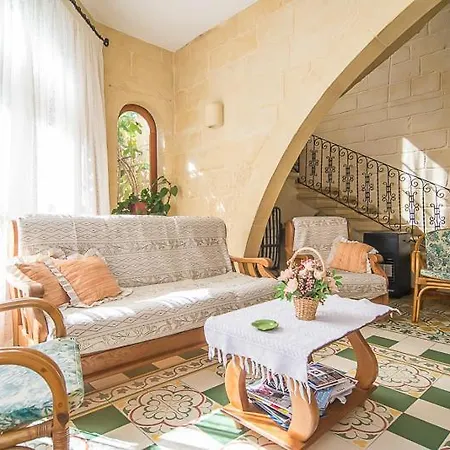 Casa de Férias 4 Bedroom With Private Pool *
