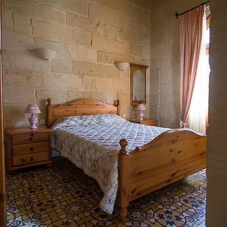 Tatil Evi 4 Bedroom With Private Pool