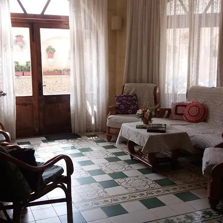 4 Bedroom With Private Pool Case de vacanță *