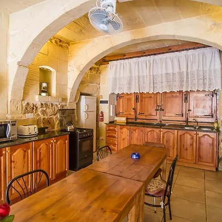 4 Bedroom With Private Pool Tatil Evi *